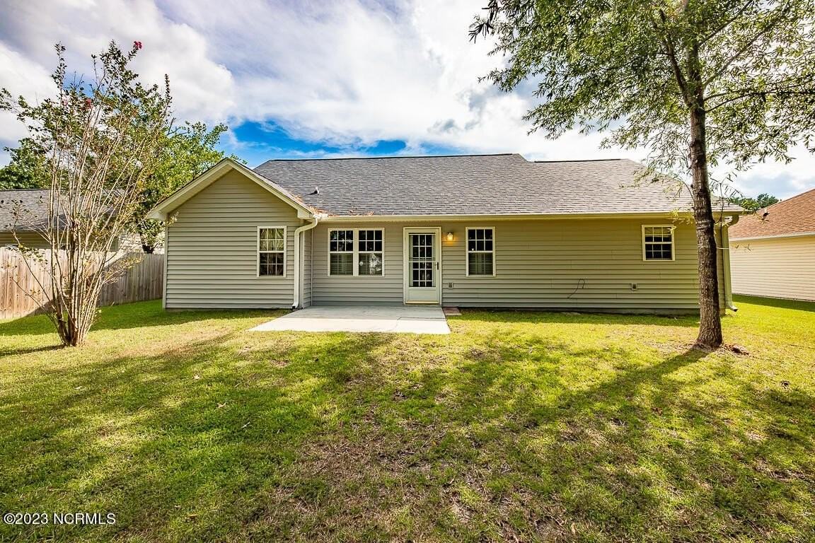 212 Derby Park Ave - Photo 3 of 17