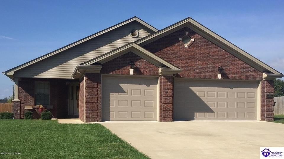 101 Vineland Parkway Dr - Photo 2 of 21