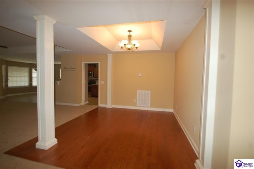 101 Vineland Parkway Dr - Photo 5 of 21