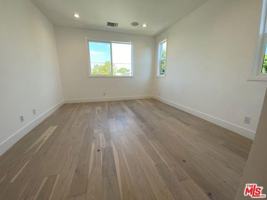 featured image of 1651 South Hayworth Avenue