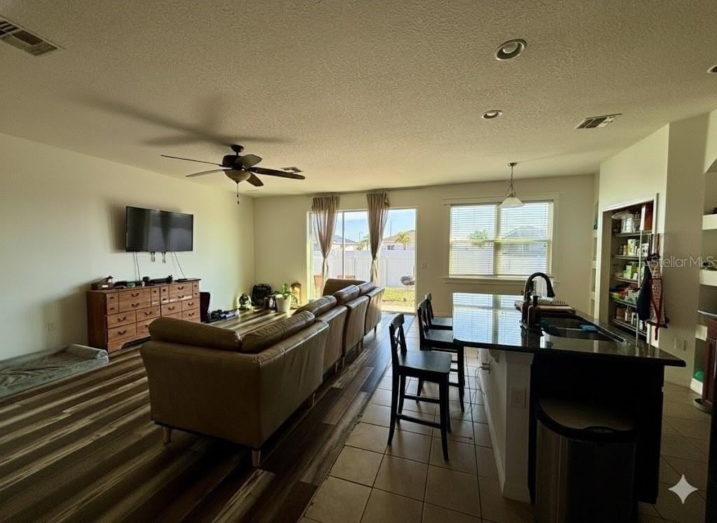 1114 Alexander Way - Photo 5 of 27