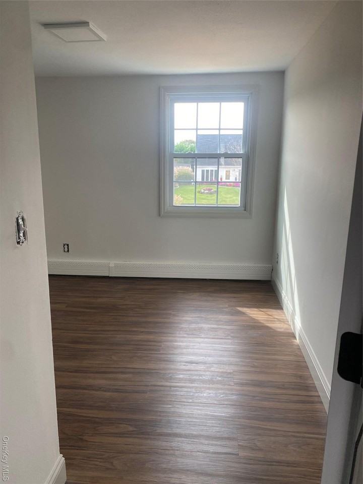 87 Saint George Dr - Photo 4 of 6