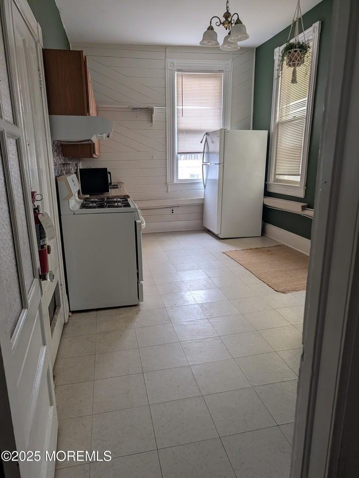 5 Wharf Ave Unit A #A - Photo 5 of 7