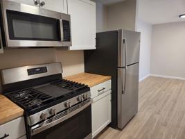 featured image of 136 Mammoth Road #25