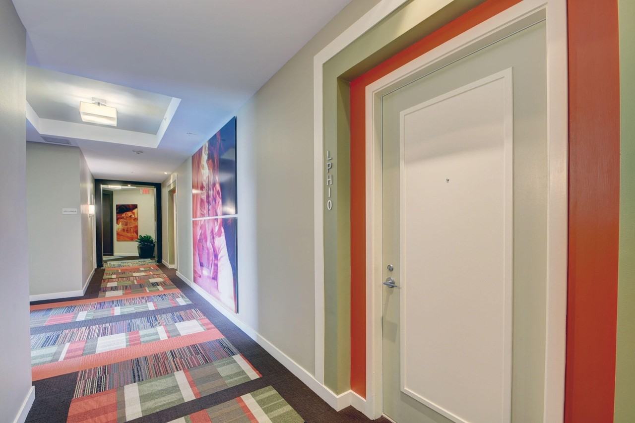 550 Okeechobee Boulevard - Photo 2 of 50