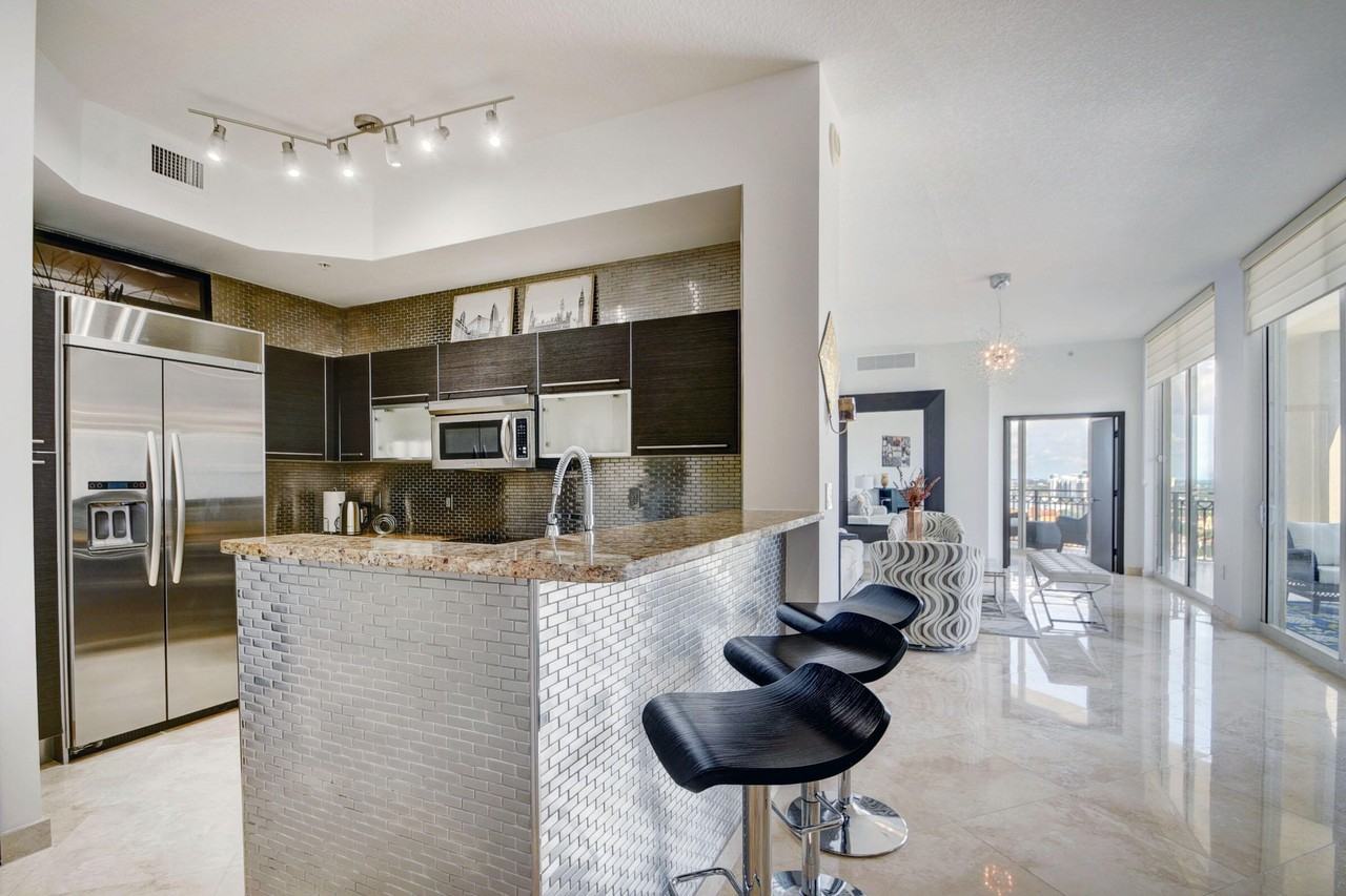 550 Okeechobee Boulevard - Photo 6 of 50