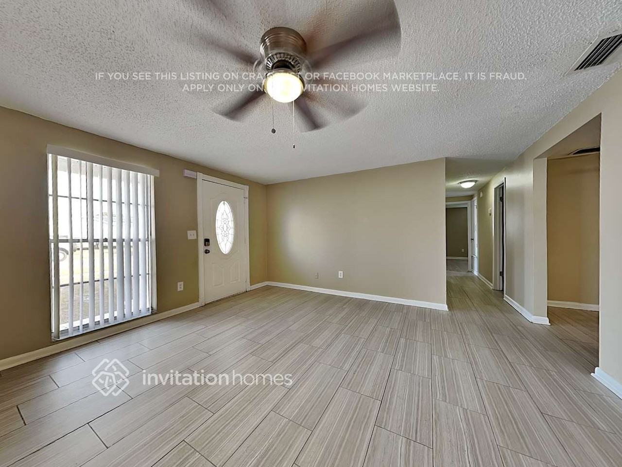 8261 Greenleaf Cir - Photo 5 of 20