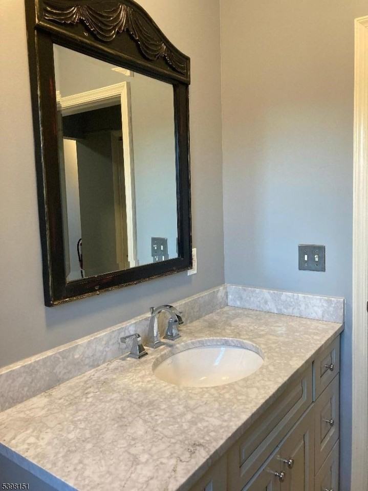 133 Gregory Avenue - Photo 4 of 8