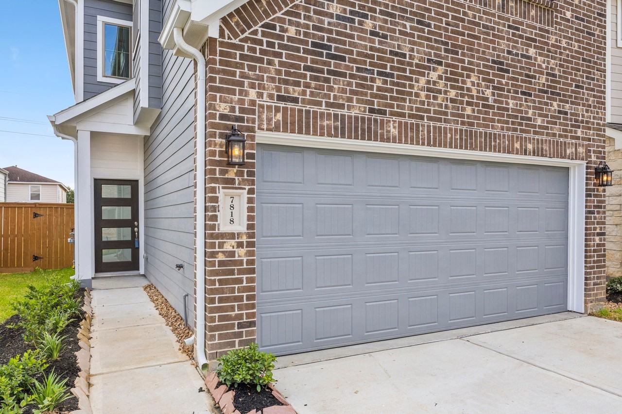 7818 Starfish Arbor Dr - Photo 3 of 30