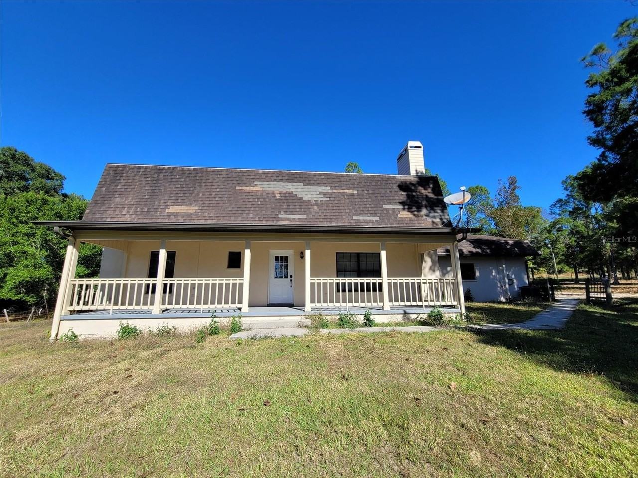 37515 Phelps Rd - Photo 3 of 27