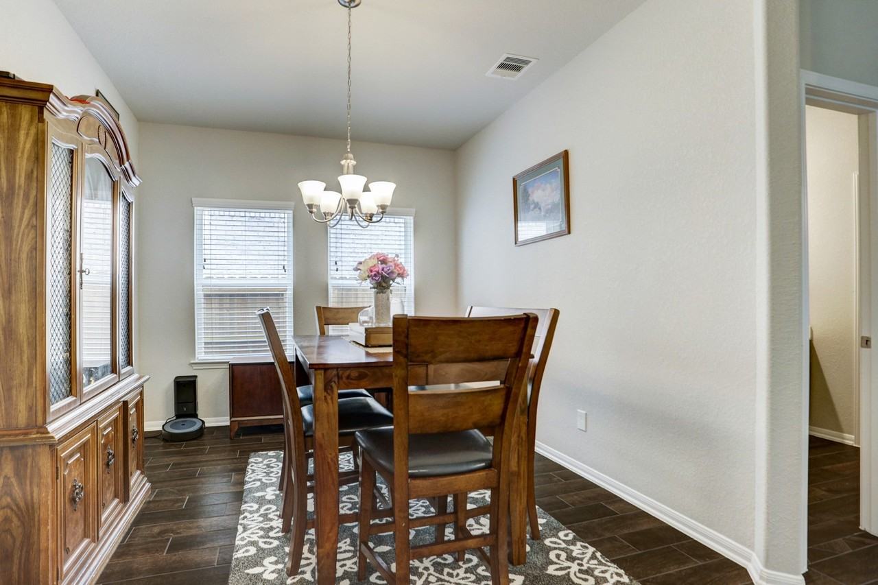 5414 Rustic Ruby Drive - Photo 6 of 18