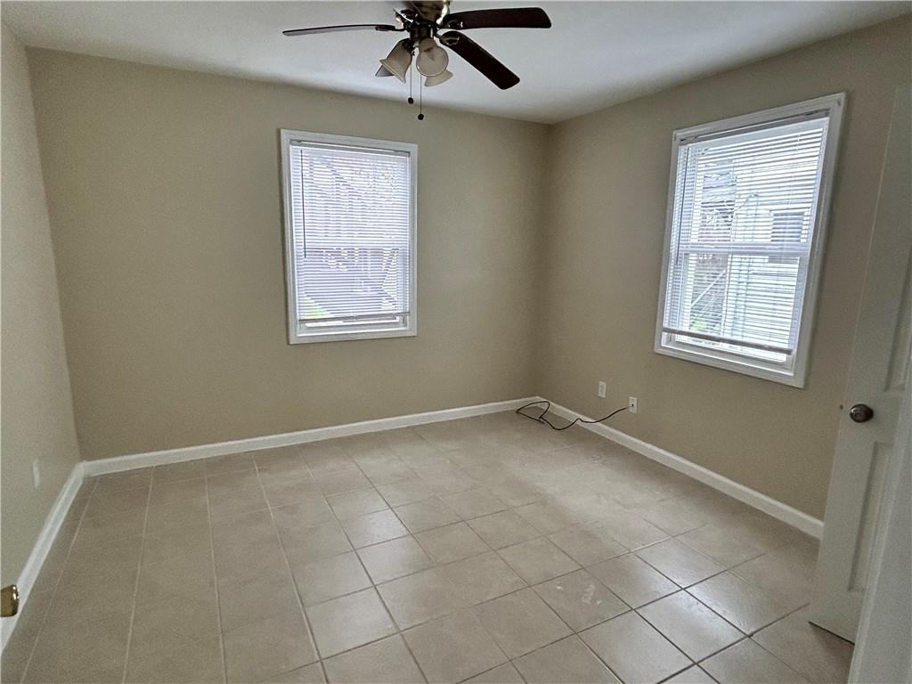 6027 Mandeville Street - Photo 4 of 7