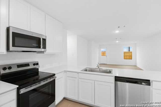 Creek - Photo 6 of 31