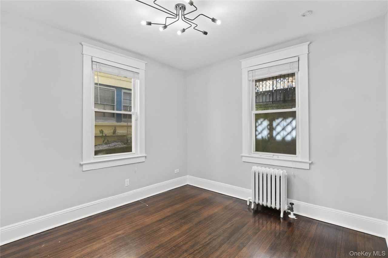 40 Main St - Photo 5 of 13