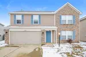 featured image of 1540 Round Lake Court