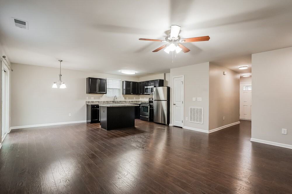 281 Fieldspar Ln - Photo 4 of 16