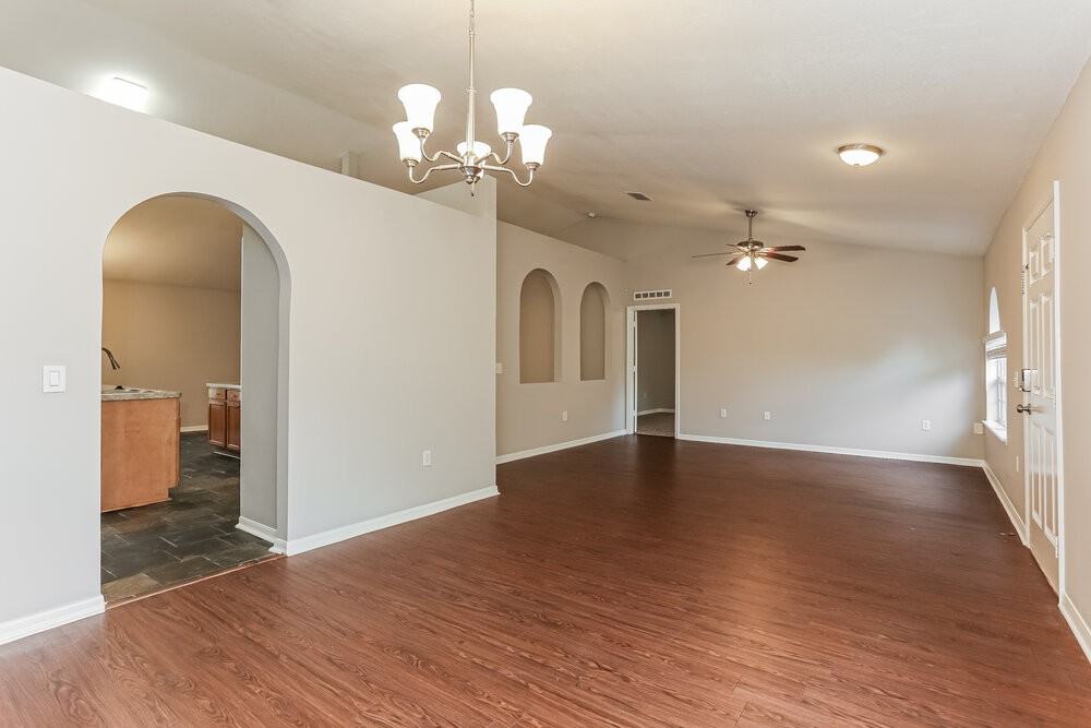 12202 Glenn Hollow Dr - Photo 5 of 16