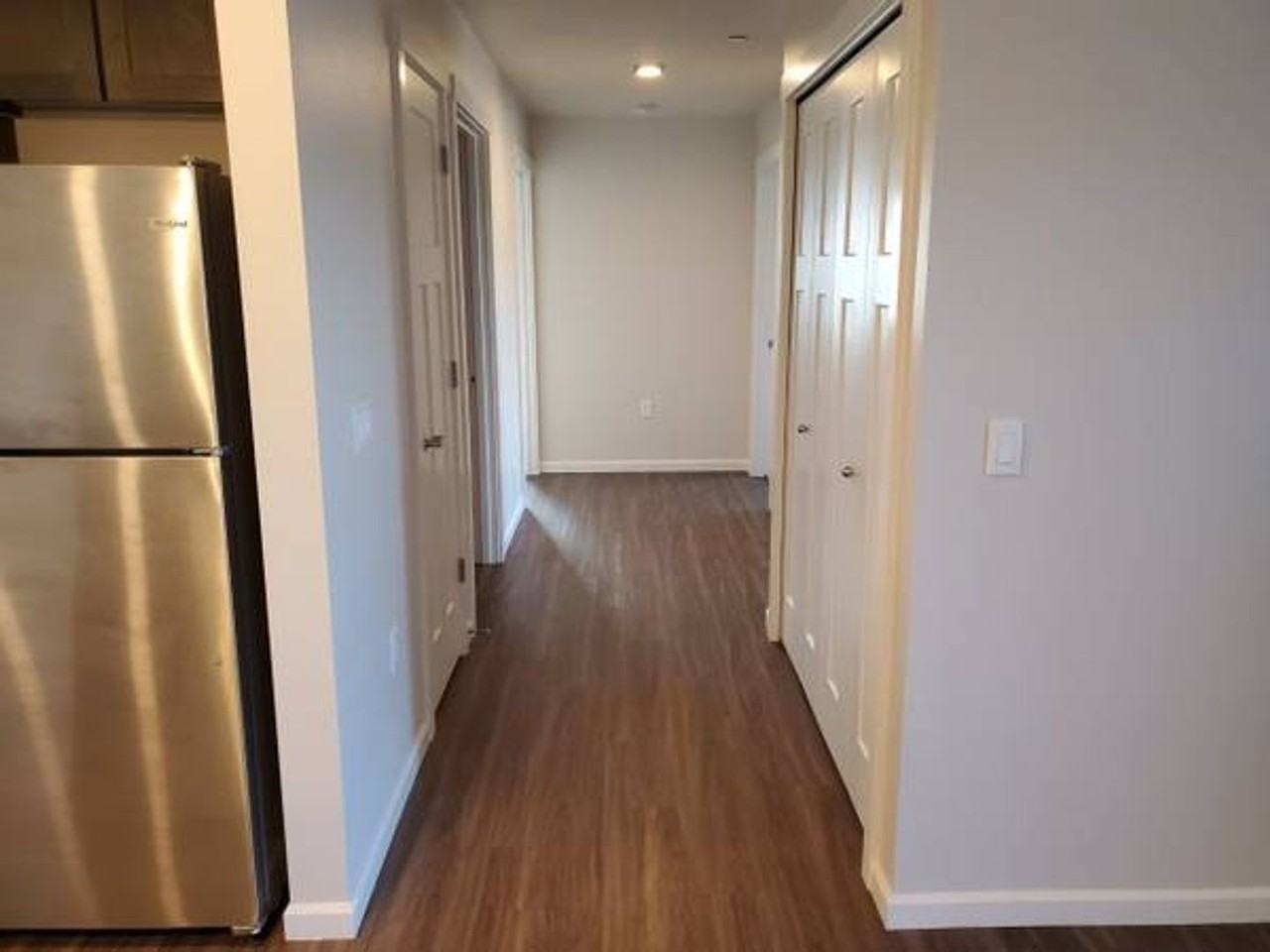 Escena Apartments - Photo 6 of 31