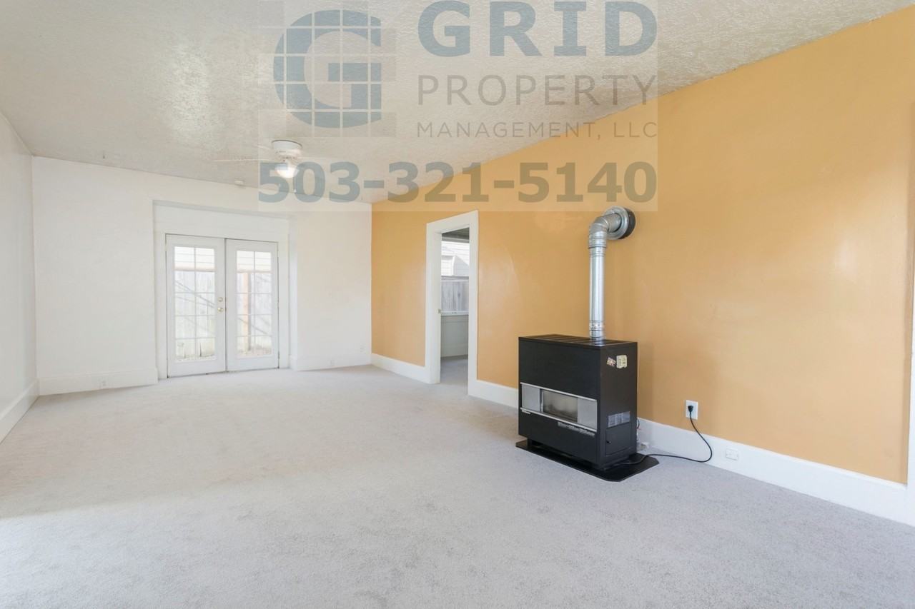 12775 Se 25th Ave #01 - Photo 3 of 20