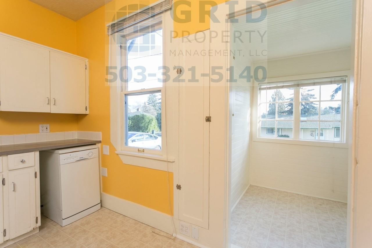 12775 Se 25th Ave #01 - Photo 7 of 20