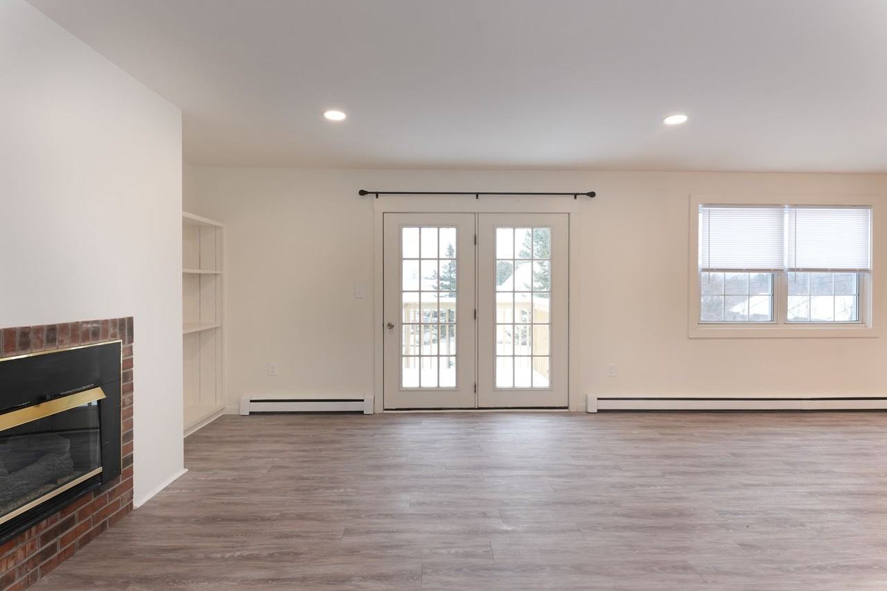340 Spear St - Photo 6 of 37