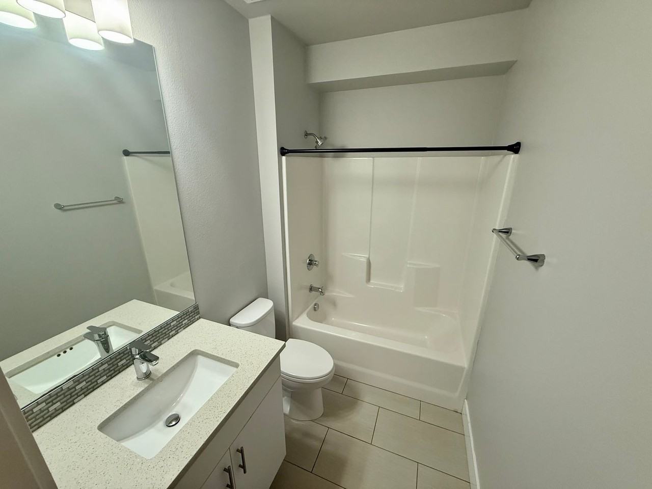 436 Ne Stafford St #07 - Photo 7 of 15