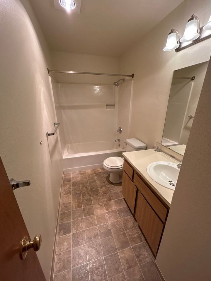 Twin Cedars Apartments - Photo 7 of 35