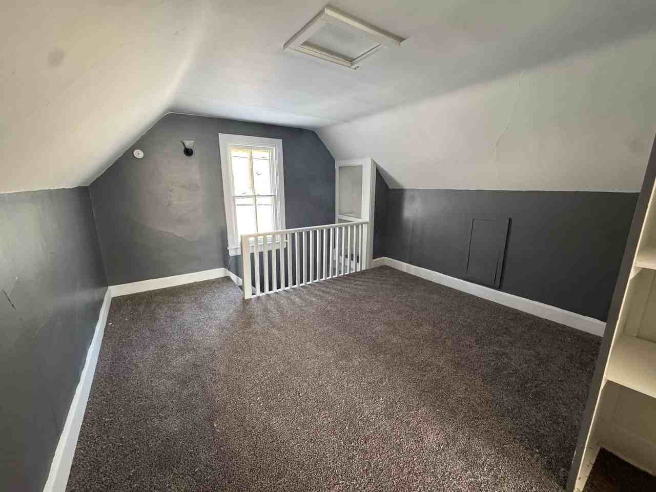 857 East Knox Street - Photo 6 of 7