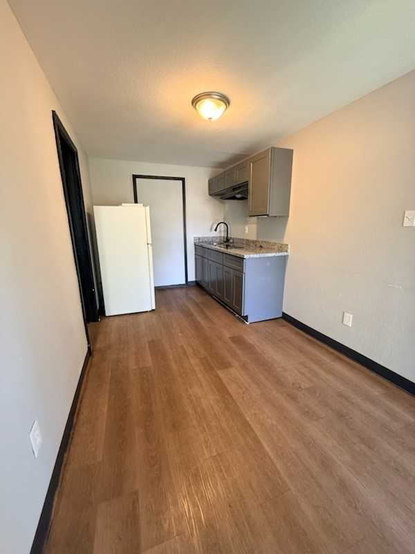 2308 Harlem - Photo 6 of 22