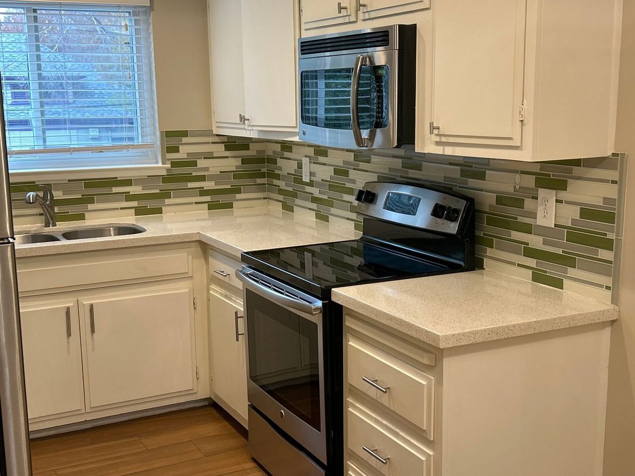 The Q - Photo 2 of 16