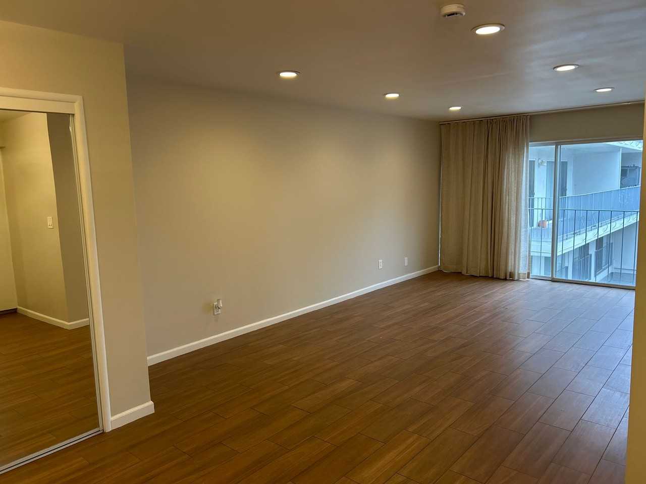 The Q - Photo 5 of 16