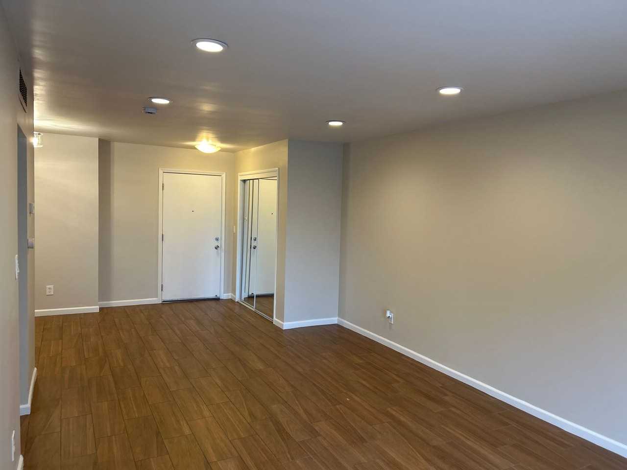 The Q - Photo 6 of 16