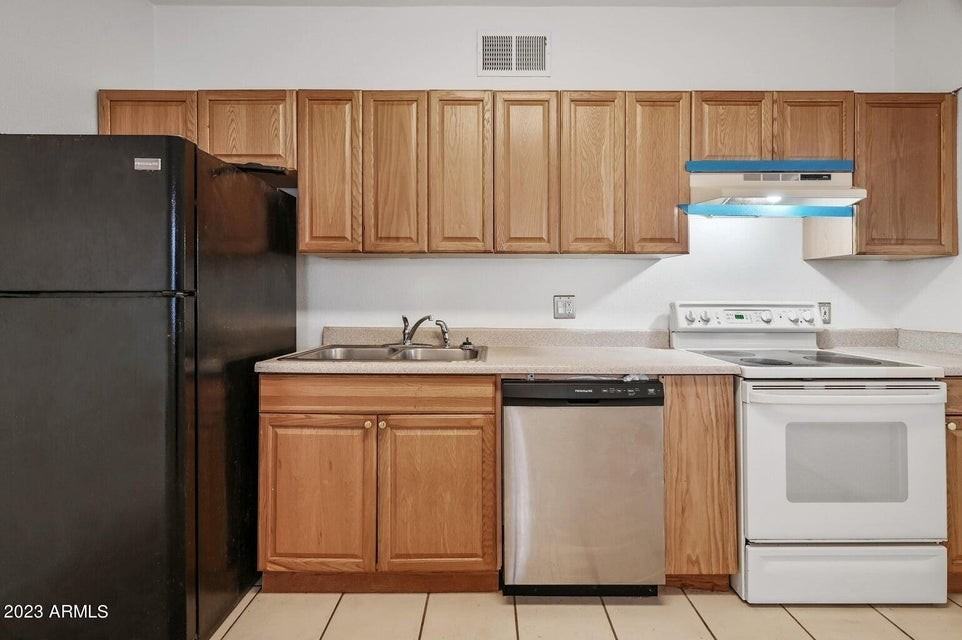 5327 East Taylor Street #A - Photo 6 of 11