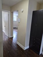 featured image of Rue Saint-Roch & Avenue Champagneur #1