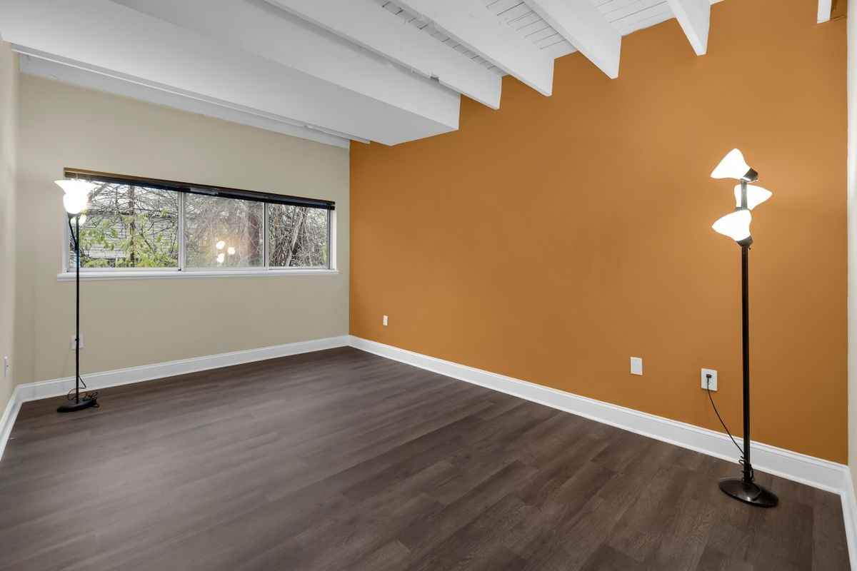 1 Front St ##113 - Photo 7 of 9