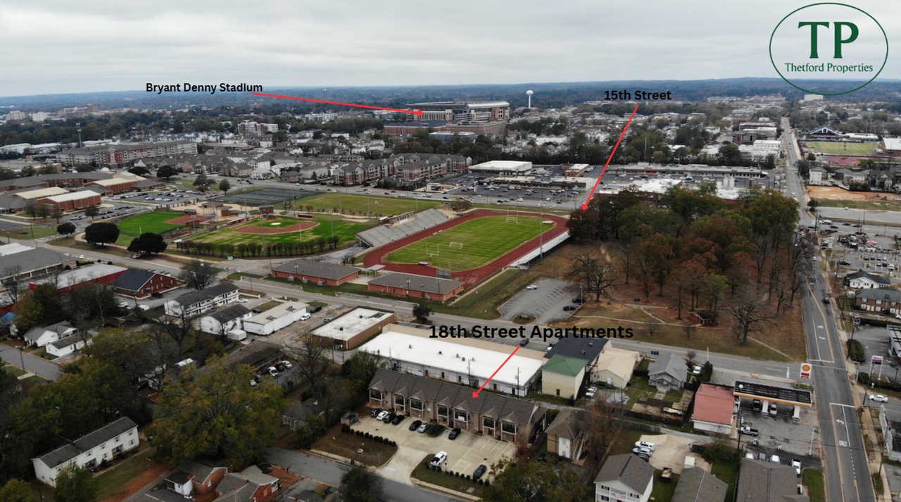 18th Street Apartments 1 Bed/ 1 Bath - Photo 2 of 10