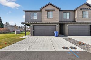 featured image of 520 4th Street #1