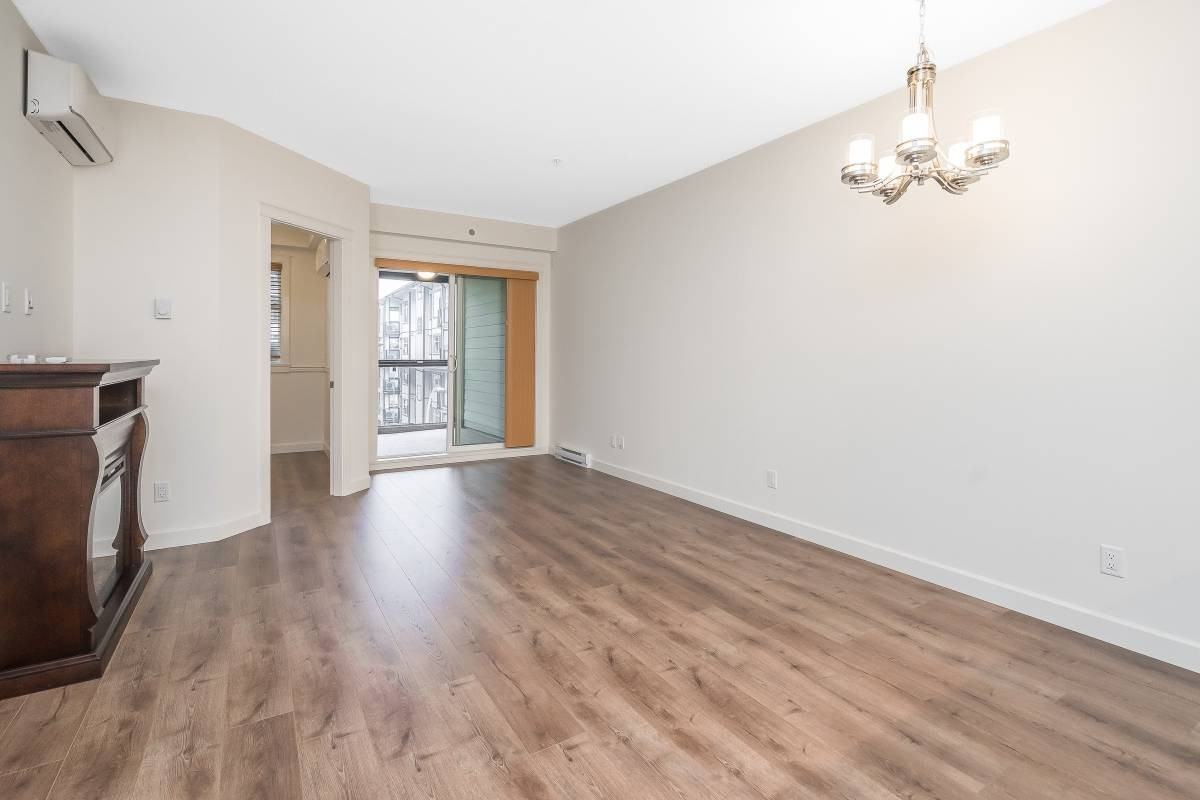 8538 203A Street #410 - Photo 6 of 13