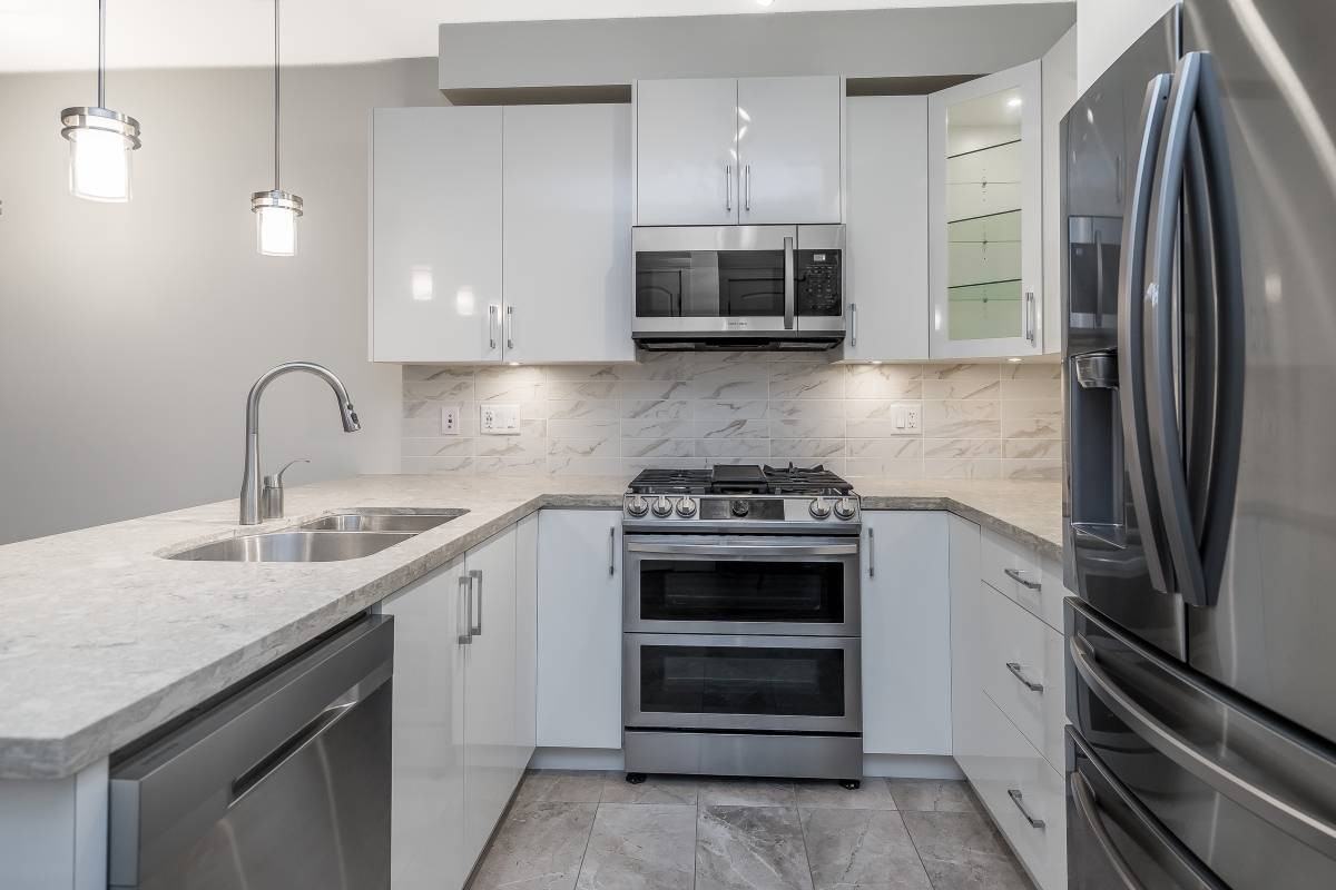 8538 203A Street #410 - Photo 2 of 13