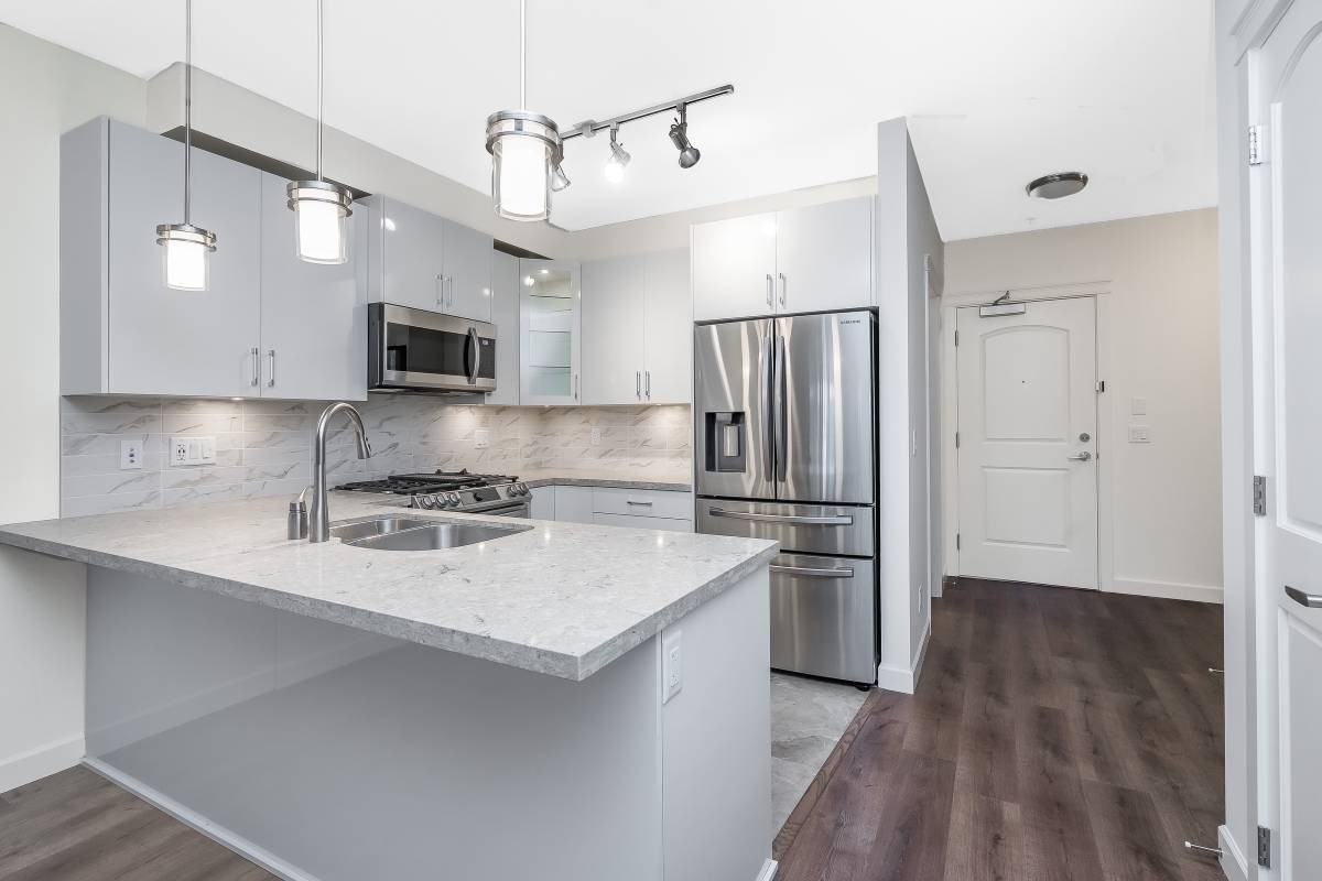 8538 203A Street #410 - Photo 4 of 13