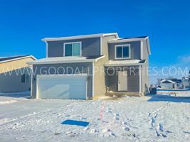 featured image of 1015 Warren Street