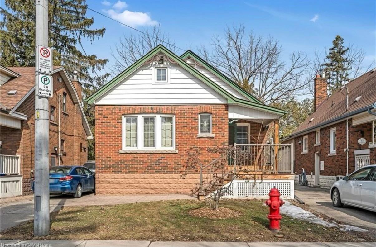 76 Barclay Street - Photo 2 of 16