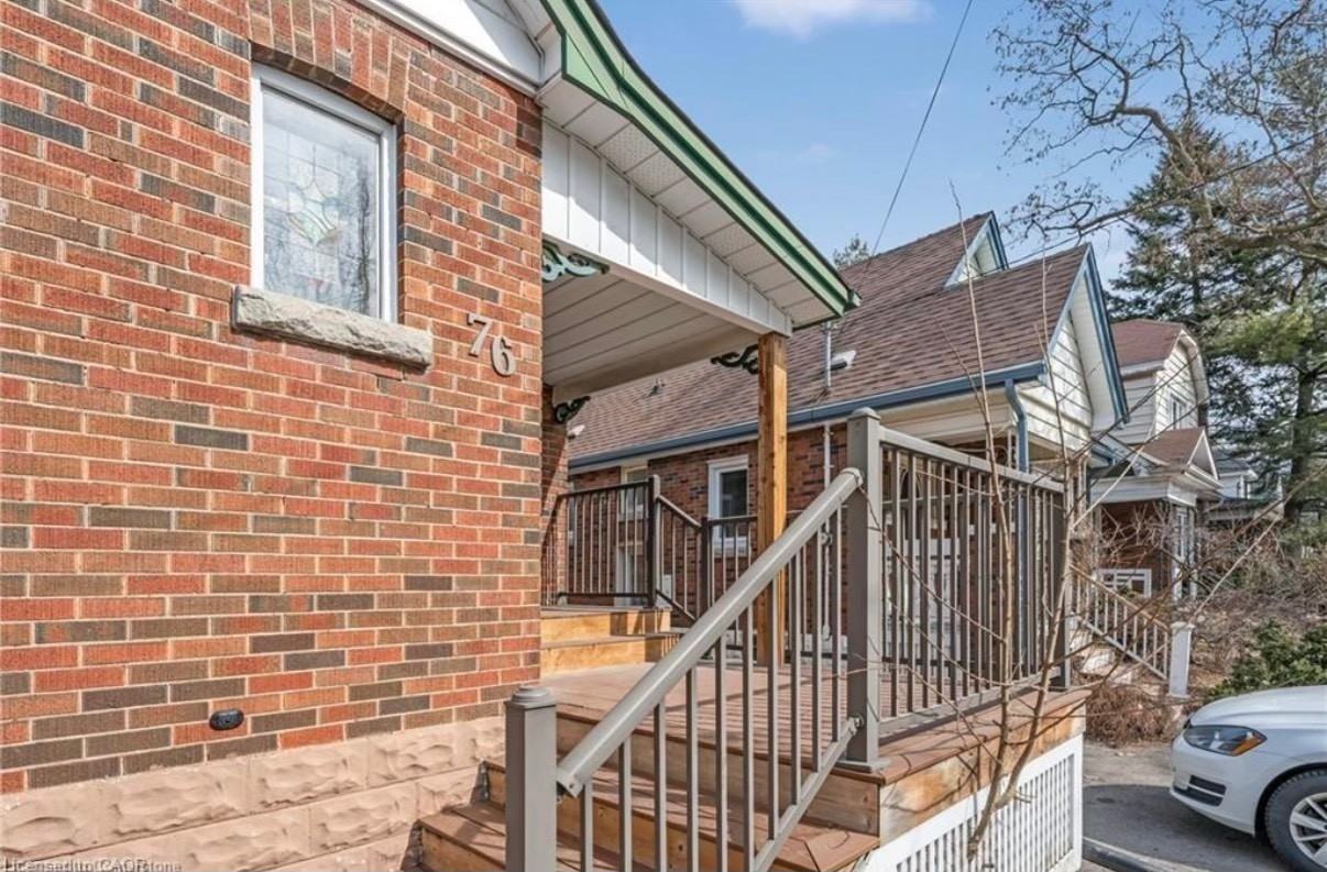 76 Barclay Street - Photo 3 of 16