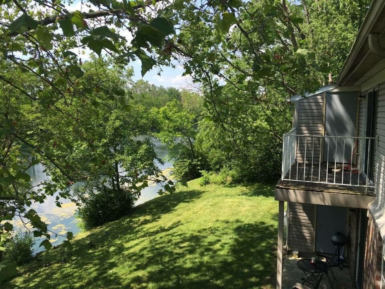 Lakeside at Walnut Hills. - Photo 7 of 12