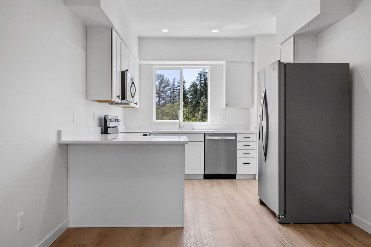 Modern Luxury Awaits at 4030 Dewey Road – Brand New 2 - Photo 6 of 45