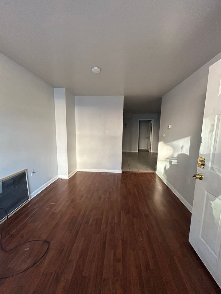 50 N 18th St - Photo 6 of 8