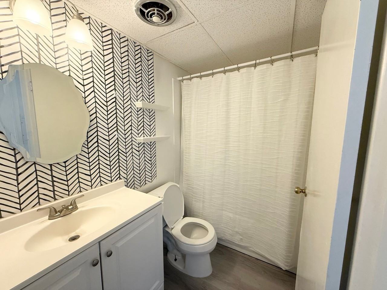 3003 Ala Napuaa Pl #403 - Photo 3 of 13