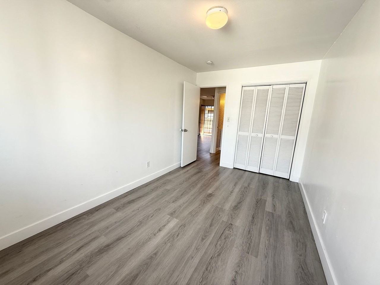 3003 Ala Napuaa Pl #403 - Photo 6 of 13