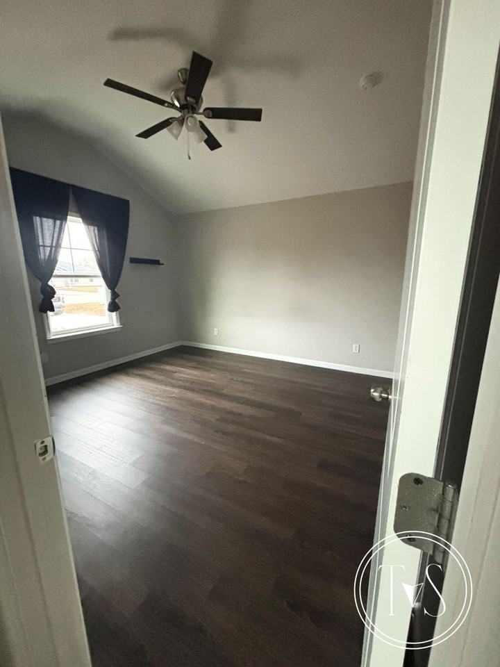 43 Persimmon Blvd Ne - Photo 5 of 11