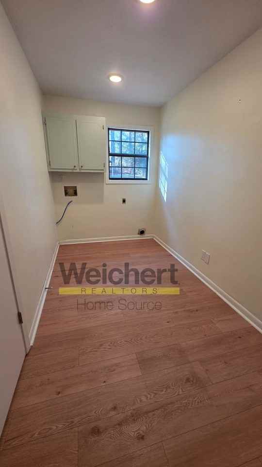 210 Tracy Lane - Photo 7 of 13